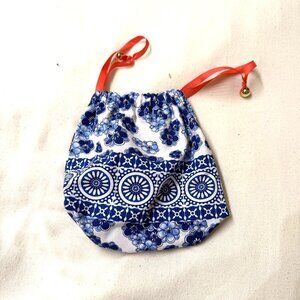 Estee Lauder Blue Floral Makeup Toiletries Bag Recycled